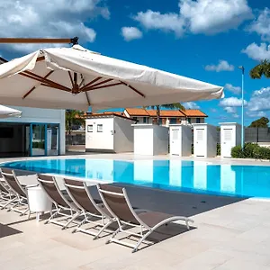 Aparthotel Icaro With A Beautiful Pool, SantʼAgata di Militello